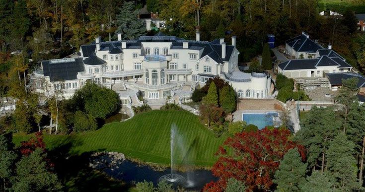 pin on dream houses
