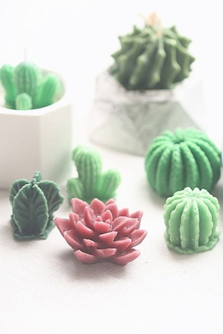 Succulent plants Moulds DIY Craft Silica Gel Cactus Mould Soap Molds XMAS Decor Succulent plants Moulds DIY Craft Silica Gel Cactus Mould Soap Molds XMAS Decor