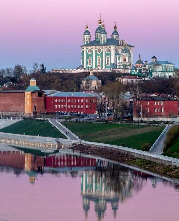 Специалисты Экскурсионный сервис ADM tour на улице Ленина - Туризм - Смоленск