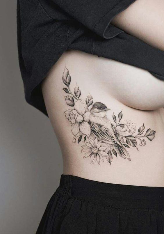 Adler Tattoo Ideen; Blumentattoos; Rose Tätowierungen; schöne Tätowierungen; ...