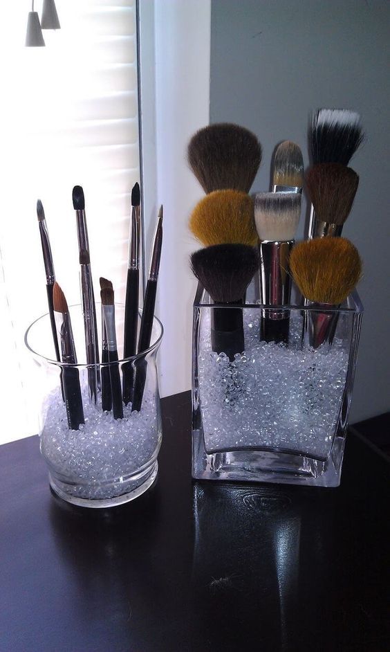 7 Jenseits glänzender Möglichkeiten, Ihr Make-up zu organisieren 7 Jenseits glänzender Möglichkeiten, Ihr Make-up zu organisieren