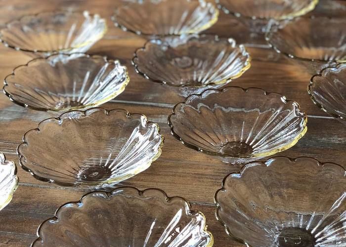 大手ブランドから作家ものまで お花の形の輪花皿17選 食器 かわいい ガラスデザイン グラスアート 大手ブランドから作家ものまで お花の形の輪花皿17選 食器 かわいい ガラスデザイン グラスアート