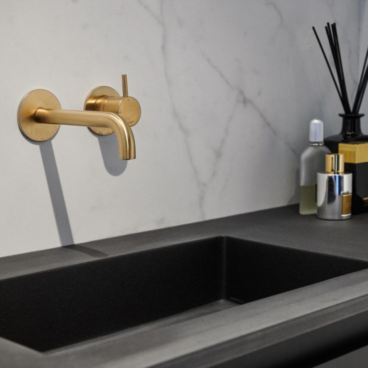 Wastafel gouden kraan | Badkamer, Wastafel, Gouden badkamer