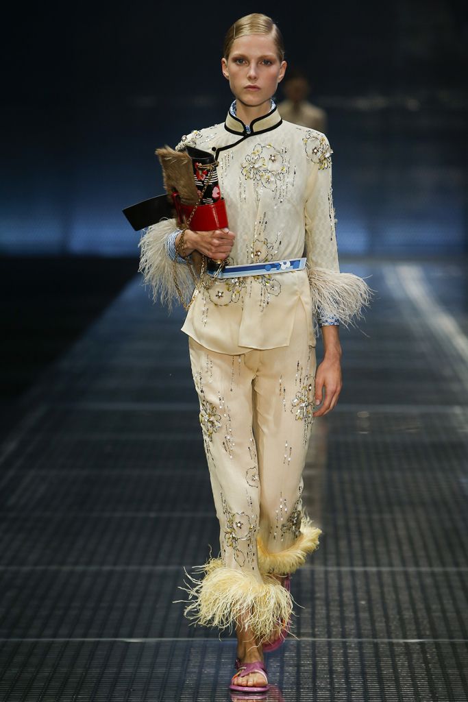 Prada プラダ 17春夏プレタポルテコレクション ランウェイ44枚目 Fashion Fashion 17 Fashion Show Prada プラダ 17春夏プレタポルテコレクション ランウェイ44枚目 Fashion Fashion 17 Fashion Show