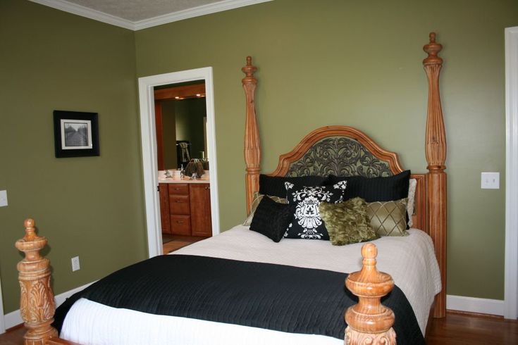 Green Accent Wall how olive green accent wall bedroom - http://www.nicolasrius Green Accent Wall how olive green accent wall bedroom - http://www.nicolasrius