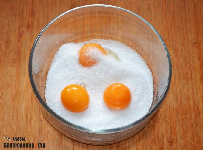Cómo Hacer Yemas De Huevo Marinadas Yemas De Huevo Yemas Gastronomia<script async src=