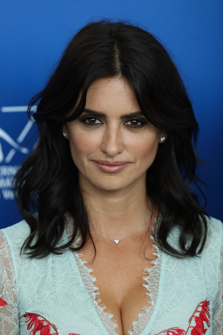Penelope Cruz. 74th Venice Film Festival | Kendte ... Penelope Cruz