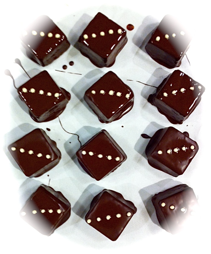 SEARCH AND BUY THIS PRODUCT AT AMAZON.COM 17 best Local Food and wine Dayton Washington images on Pinterest | Cannoli, Christmas biscuits
