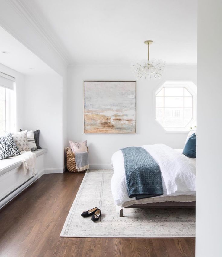 Ahhh, loving these calming, soft and muted tones - perfect for good bedroom feng...