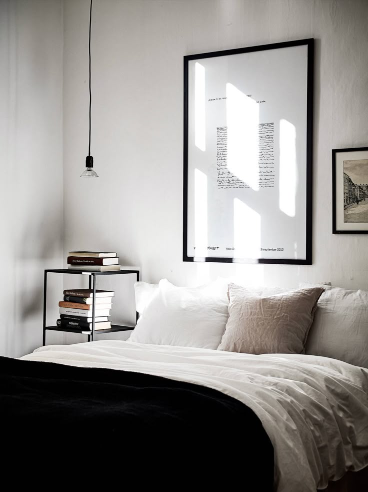 Simple Bedrooms best 25+ dark bedrooms ideas on pinterest | copper bed, copper bed Simple Bedrooms best 25+ dark bedrooms ideas on pinterest | copper bed, copper bed