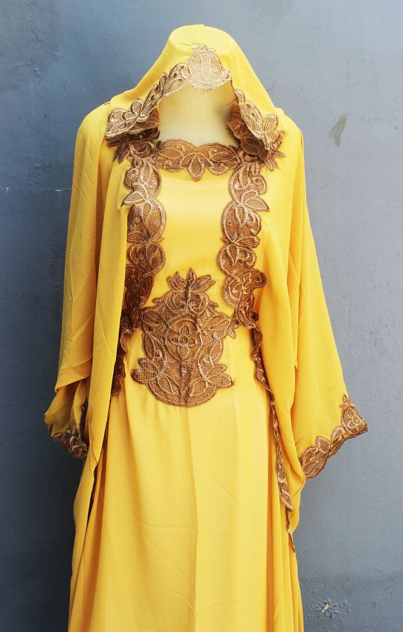 Golden Tulle Embraided with Inner Dress Dubai Kaftan Muslim Party Dress For Women