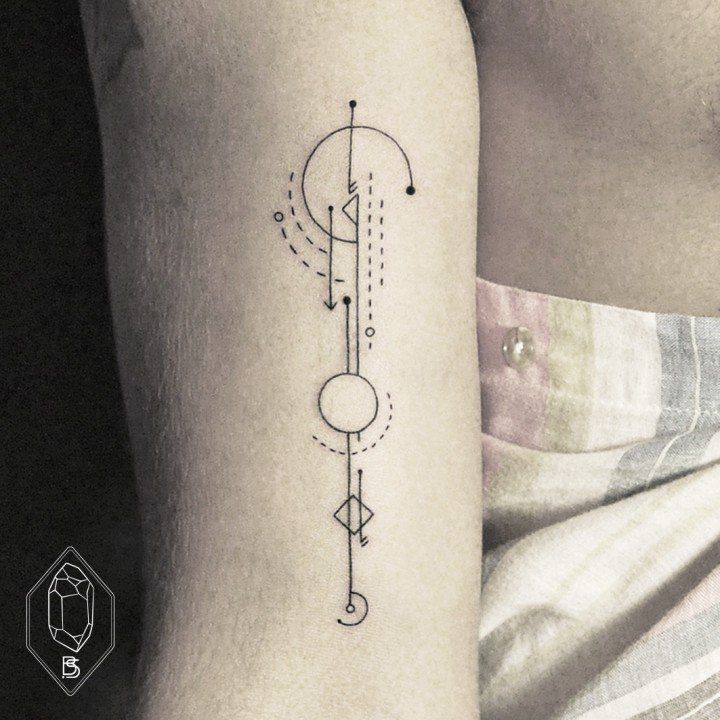 best 25 geometric tattoo shoulder ideas on pinterest geometric best 25 geometric tattoo shoulder ideas on pinterest geometric