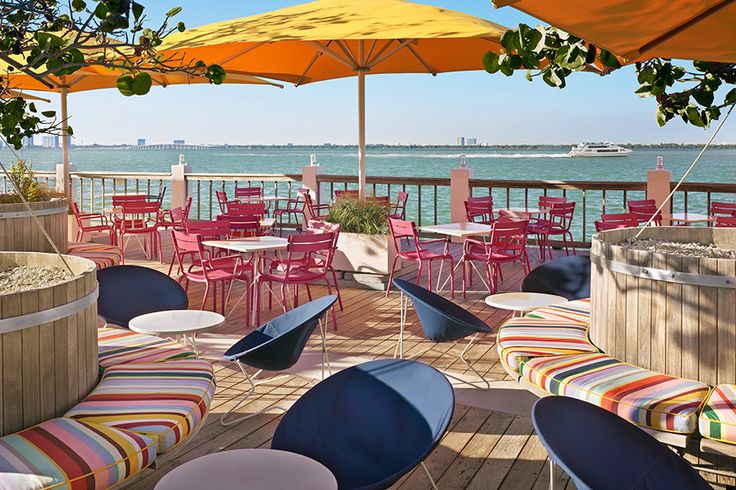 The World s 16 Most Spectacular Waterfront Restaurants Decoracion De the-world-s-16-most-spectacular-waterfront-restaurants-decoracion-de