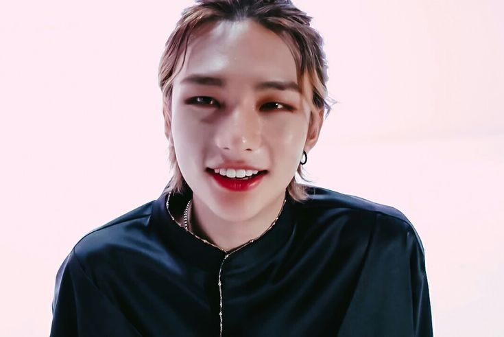 cr skzshots skz ot8 stray kids hyunjin stray kids cr skzshots skz ot8 stray kids hyunjin stray kids