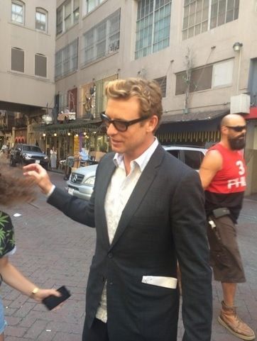 Simon Baker filming The Mentalist, Season 6 Episode 3 - Orange Blossom Ice Cream. Mentalist Porn - Simon Baker filming The Mentalist, Season 6 Episode 3 - Orange Blossom Ice Cream.