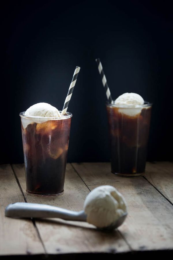 Cold Brew Coffee Float On A Sweet Sugar Rush ドリンクレシピ レシピ コーヒーフロート