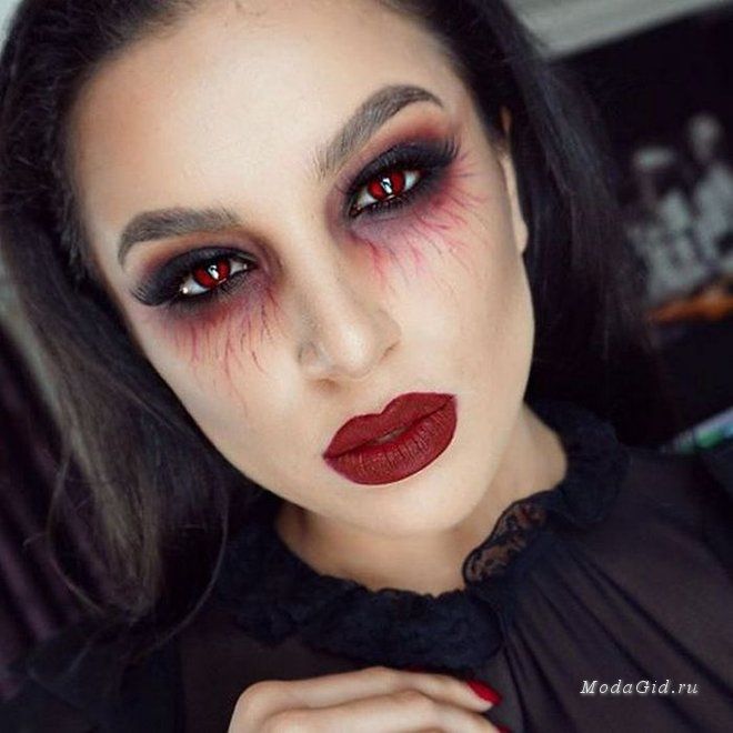 Нарисованный грим на хэллоуин Нарисованный грим на хэллоуин