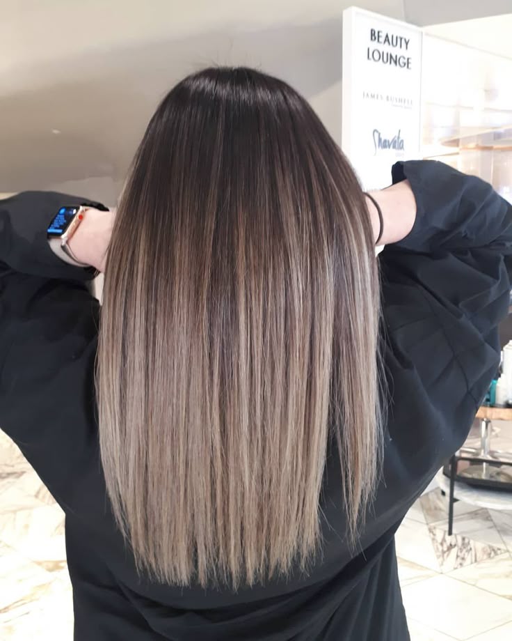 – – #balayagehair #diyhairstyle #diyhairstyles #diyhairstyleseasy #hairstyle Haar Ideen für alle Haarlängen Es gibt Tausende verschiedener Haarschnitte, Frisuren sowie Ideen zu Farbe und Eleganz, die zu Ihrer Persönlichkeit, Ihrem Leben, Ihrer Berufswahl und Ihren Gesichtszügen passen. Frisurideen verändern das Gefühl