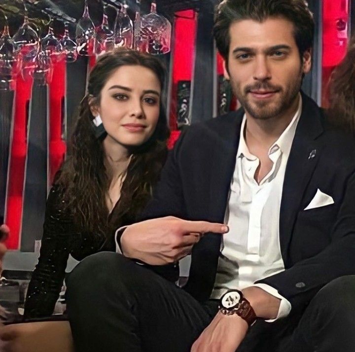 Dolunay panosundaki Pin