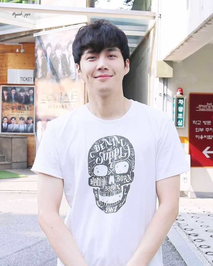 Kim Seon Ho Fan Account posted on Instagram: “#stratup #kimseonho #