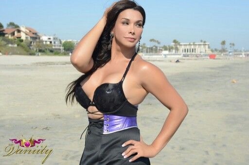 tranny Vanity the Photos and other amusements Shemale bareback girl