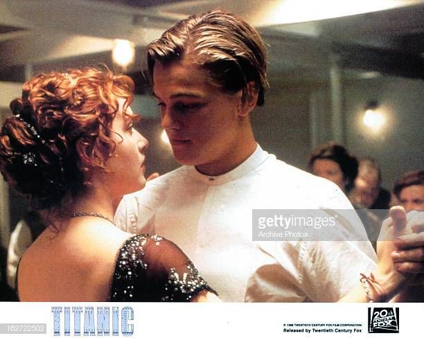 Kate Winslet And Leonardo Dicaprio Dancing In A Scene From The Film Kate Winslet And Leonardo Kate Winslet Leonardo Dicaprio