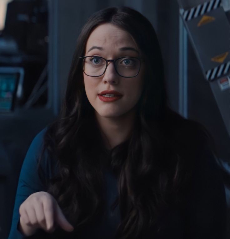 WandaVision screenshot Marvel women Kat dennings Wanda and vision WandaVision screenshot Marvel women Kat dennings Wanda and vision