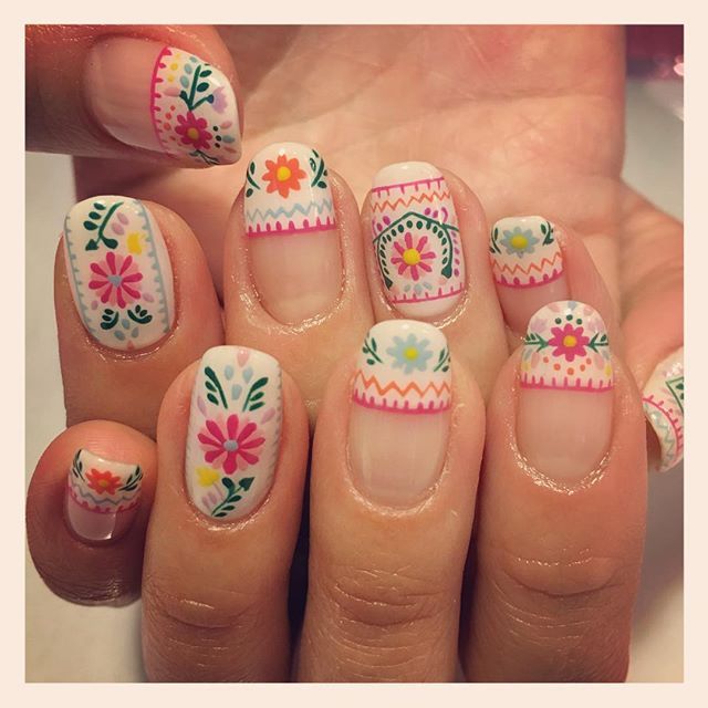 floral nails designs