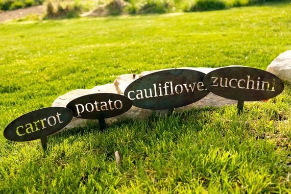 Metal Garden Markers Vegetable Rustic Signs Stakes Decor In 2020 - Rustic Vegetable Garden Signs Metal Garden Markers Vegetable Rustic Signs Stakes Decor In 2020 - Rustic Vegetable Garden Signs
