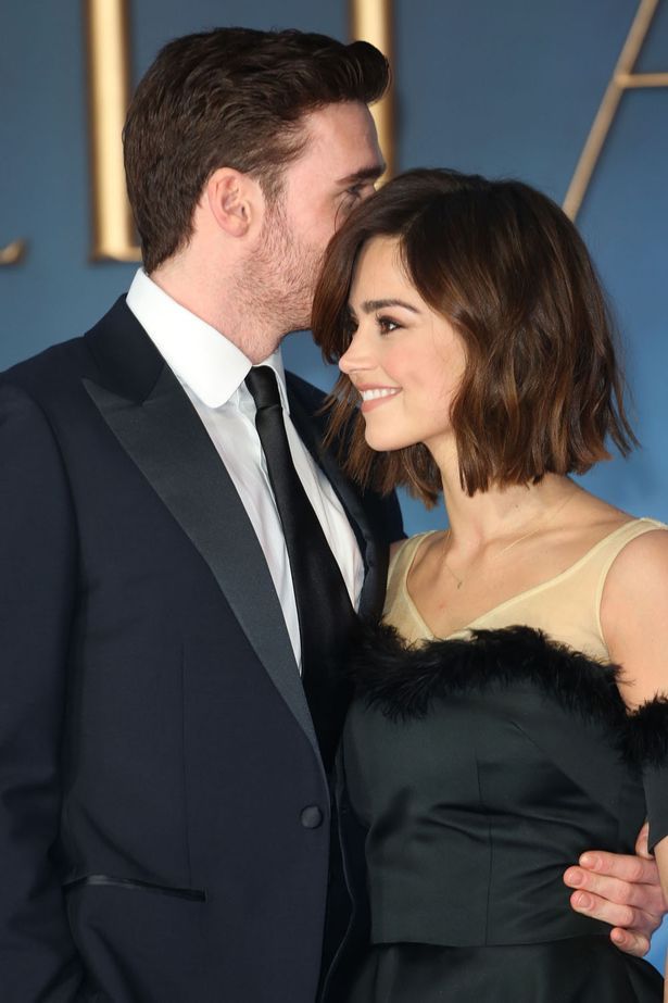 The cute couple could barely keep their hands off each other on the red carpet (we're just jealous)