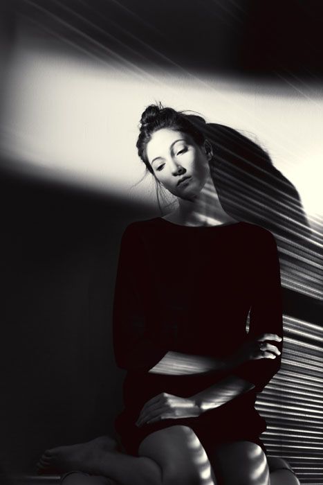 lighting portraits with a prism gobo diy barn doors and window