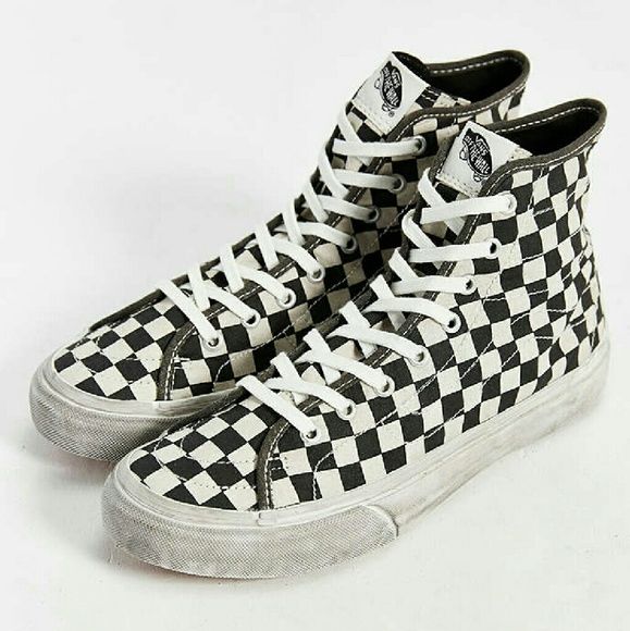 black and white checkered tie vans