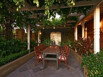 Outdoor Eating Areas House Beautiful 43 Best Outdoor Eating Areas Images On Pinterest Tray Tables Farm