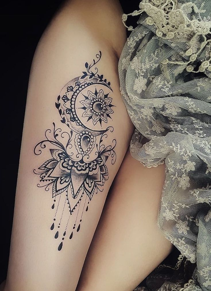 Oberschenkel tattoo schleife