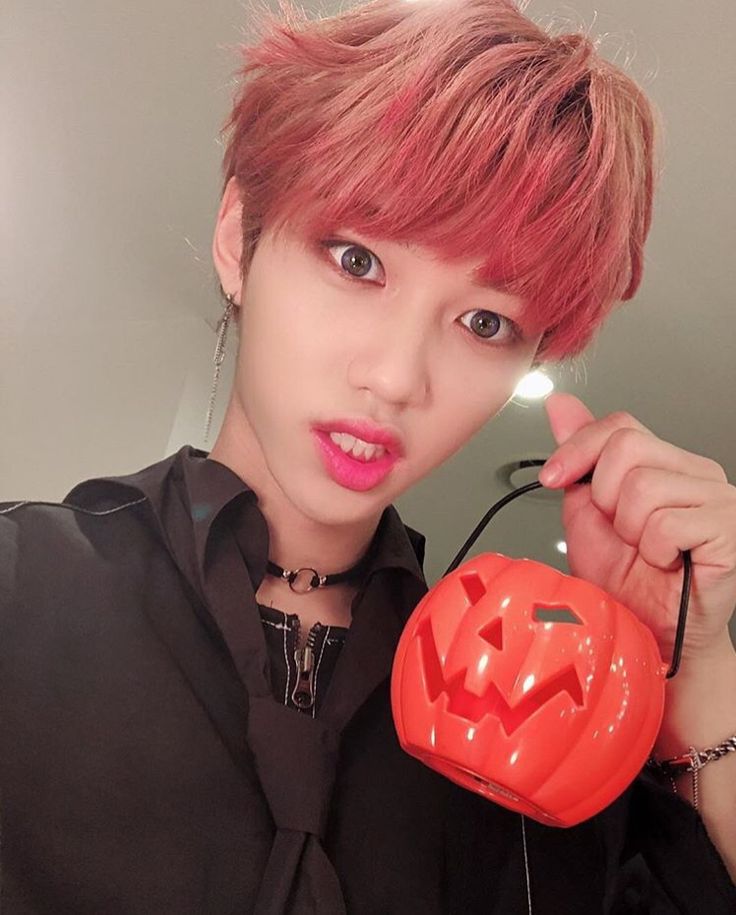 lee felix lee yong bok ig realstraykids 20 11 2018 lee felix lee yong bok ig realstraykids 20 11 2018
