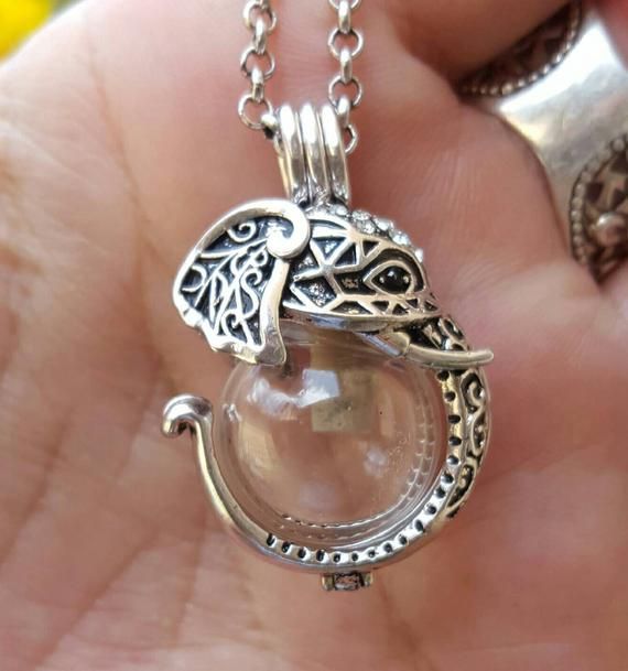 Wholesale CHEAP Hommes Femmes Fashion Twist Chaîne Fer Collier Or//Argent//Noir