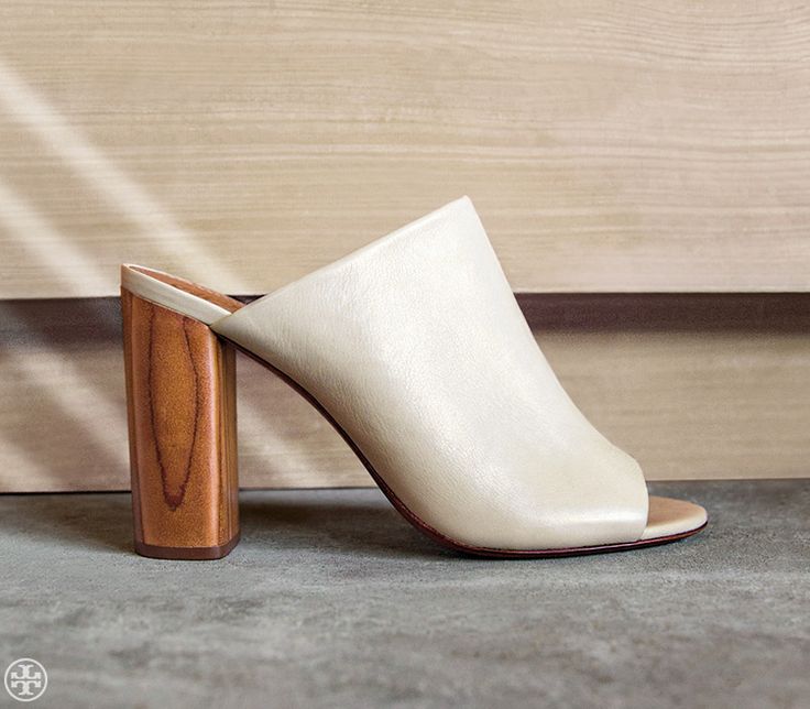 646 best Pump it up! images on Pinterest | Shoes heels, Black heels ... Tory Burch Raya Mule