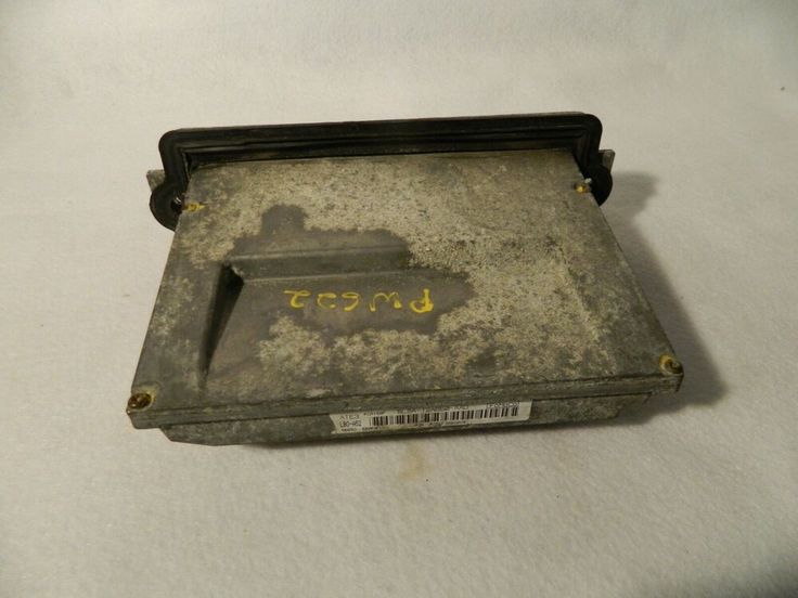 2005-06 Ford Escape 5L8A-12A650-AAD Engine Control ECU ECM Mariner