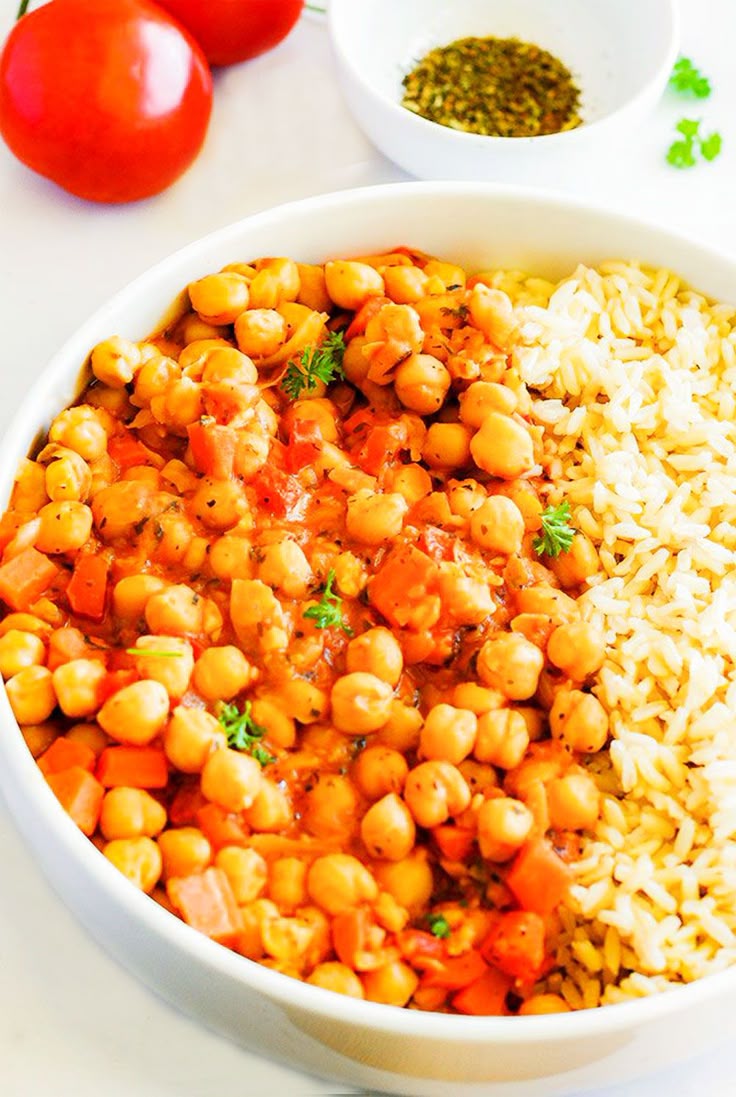 This Chickpea stew Gluten-Free Vegan is a hearty and comforting stew. It is simple to make and delicious! Chickpea is a low-fat and good source of protein.
