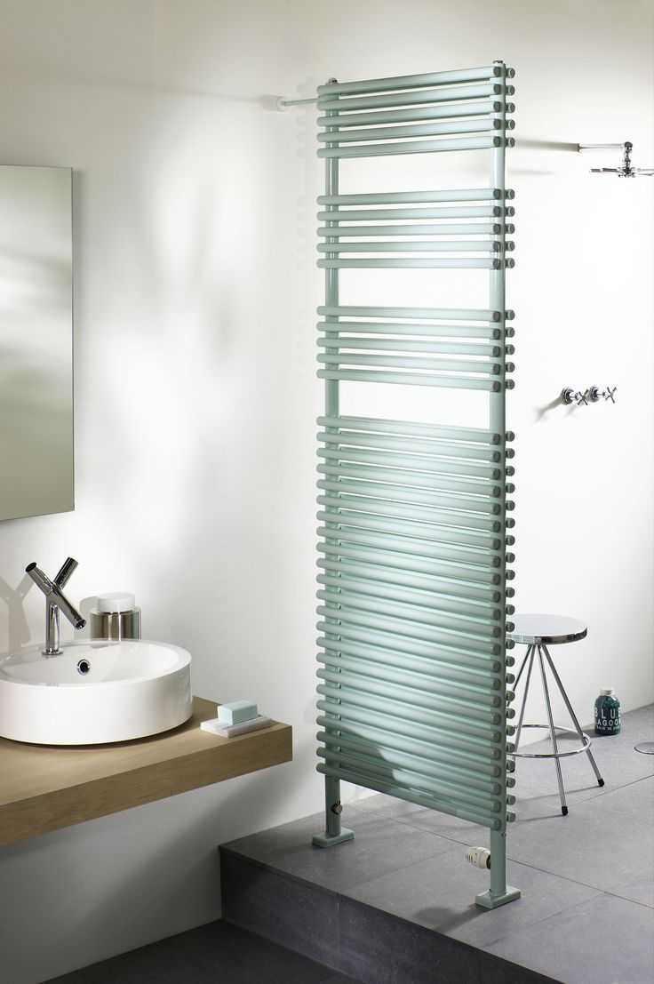 les 25 meilleures idées de la catégorie radiateur seche serviette ... - Chauffer Une Salle De Bain Avec Un Seche Serviette les 25 meilleures idées de la catégorie radiateur seche serviette ... - Chauffer Une Salle De Bain Avec Un Seche Serviette