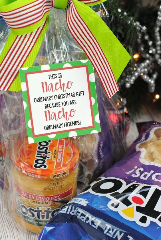 25 Fun Christmas Gifts For Friends And Neighbors Xmas Crafts Diy Nacho Neighbor Gift Idea More - 25 Fun Christmas Gifts For Friends And Neighbors Xmas Crafts Diy