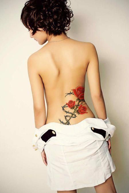 tattoos on back of neck #Tattoosonback tattoos on back of neck #Tattoosonback