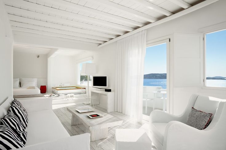 Honeymoon Suite with Private Pool Cavo Tagoo Hotel