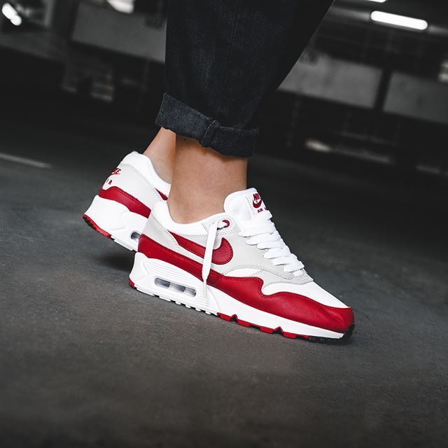 660 idées de Nike Air Max 1 en 2021 | chaussure, nike, air max 1 660 idées de Nike Air Max 1 en 2021 | chaussure, nike, air max 1