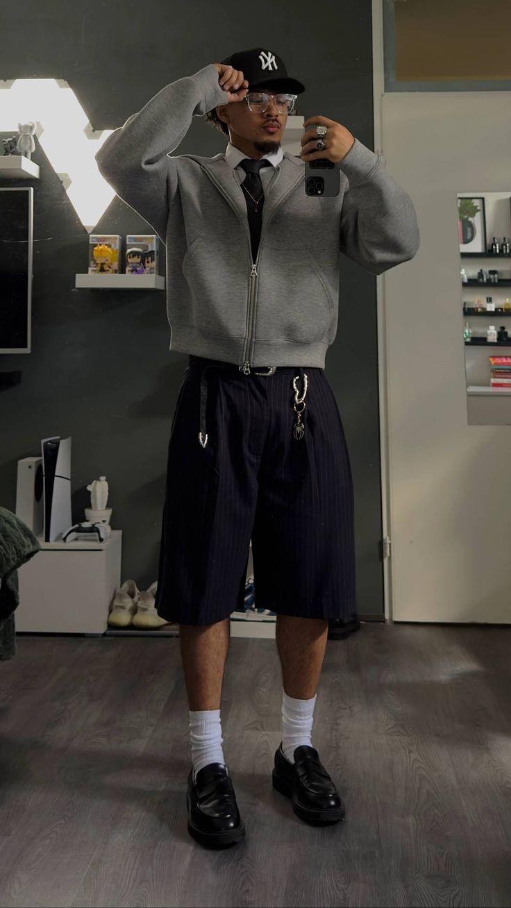 45+ Baggy Jorts Outfit Ideas for Men: Y2K Style Reimagined