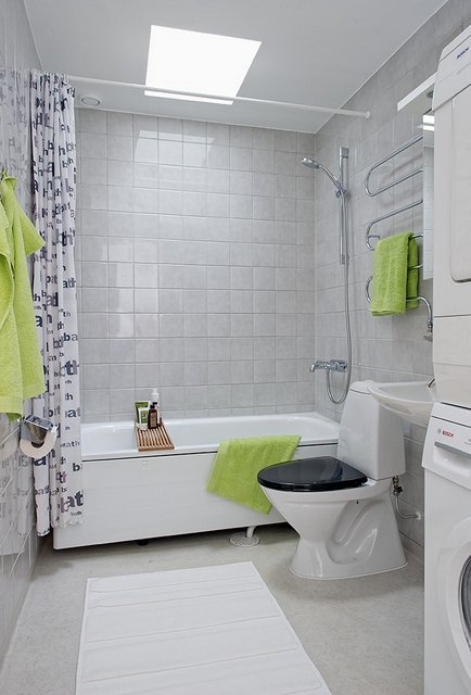 44 best old bathroom images on pinterest bathroom bathrooms and