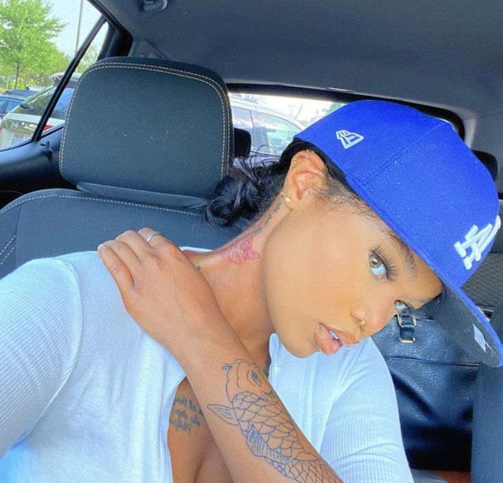 Pin by β β β β $$$ on β β β β pfp . in 2020 | Trucker hat, Baseball hats, Girl