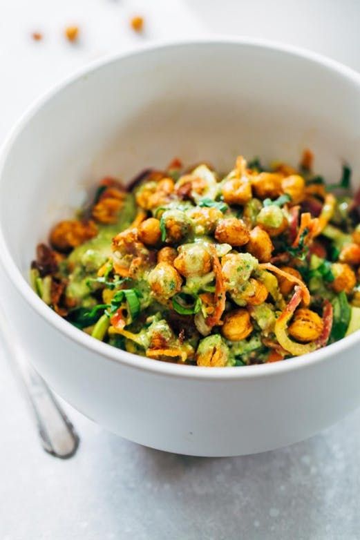 13 Filling Lunches Under 400 Calories Via PureWow Healthy Salad 13-filling-lunches-under-400-calories-via-purewow-healthy-salad
