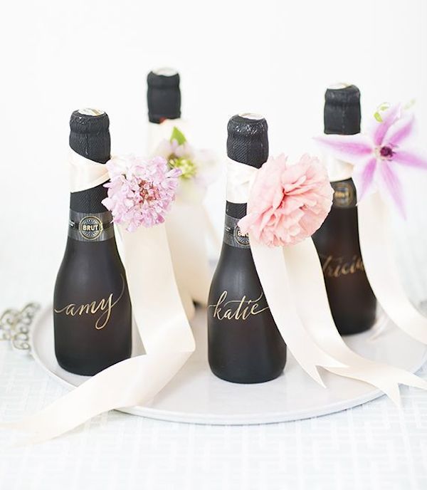 Best 25+ Mini champagne bottles ideas on Pinterest | Wedding favours bottles Wedding favours you want to keep and Wedding favors for guests