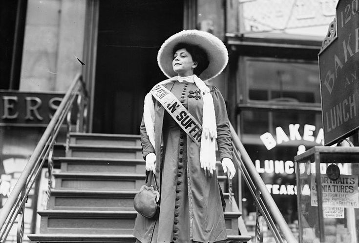 the contribution of carrie chapman catt in the womens suffrage movement Suffrage means the right to vote, so the women's suffrage was allabout getting women the right to vote however, the women's rights movement was more general-they also wante d job equality for women, the right to a goodeducation, the right to be their own person (not a possession oftheir husband), and many other rights. the contribution of carrie chapman catt in the womens suffrage movement Suffrage means the right to vote, so the women's suffrage was allabout getting women the right to vote however, the women's rights movement was more general-they also wante d job equality for women, the right to a goodeducation, the right to be their own person (not a possession oftheir husband), and many other rights.